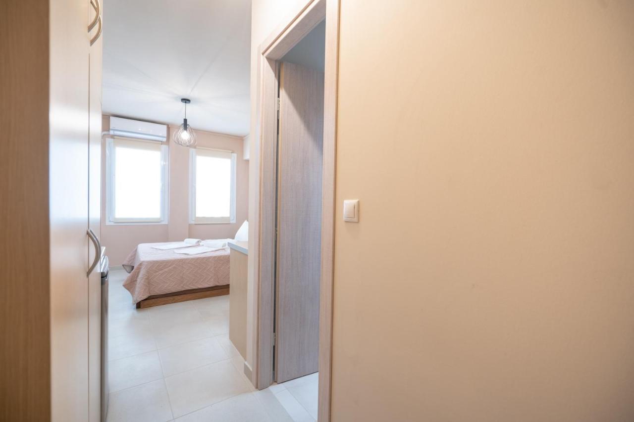 Monastiraki Metro St Studio For 2 Persons Athens Exterior photo